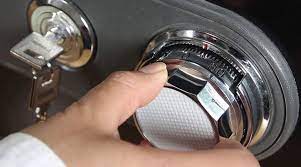Mở khoá két sắt tại nhà